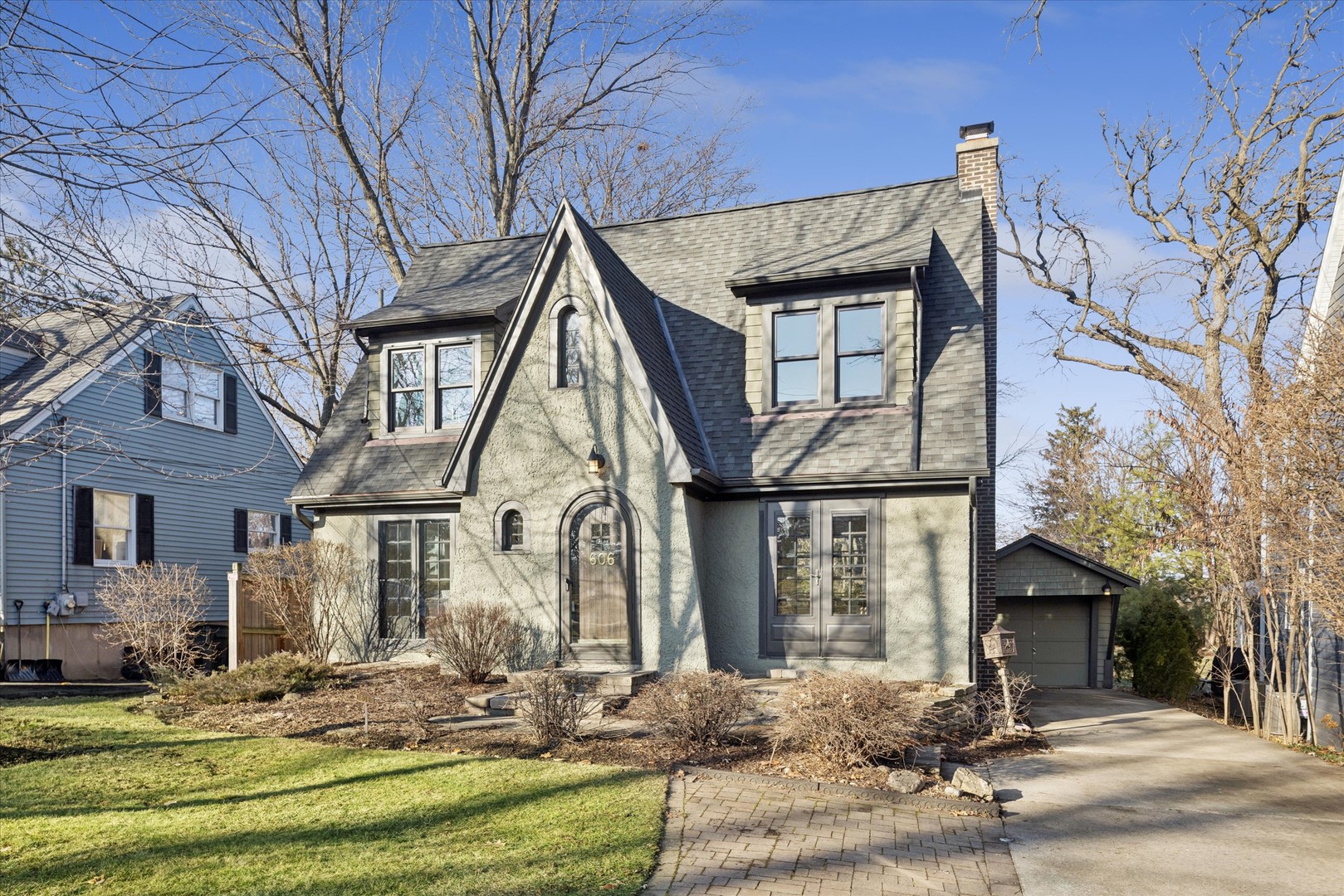 606 Elm Street Glen Ellyn IL 60137