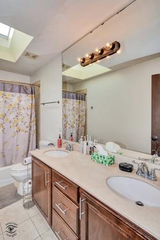 3608 West Nuala Lane Alsip IL 60803