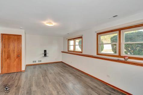 3608 West Nuala Lane Alsip IL 60803