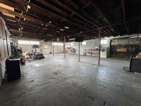 1205 East Main Street Benton IL 62812