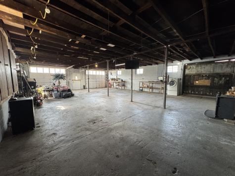 1205 East Main Street Benton IL 62812