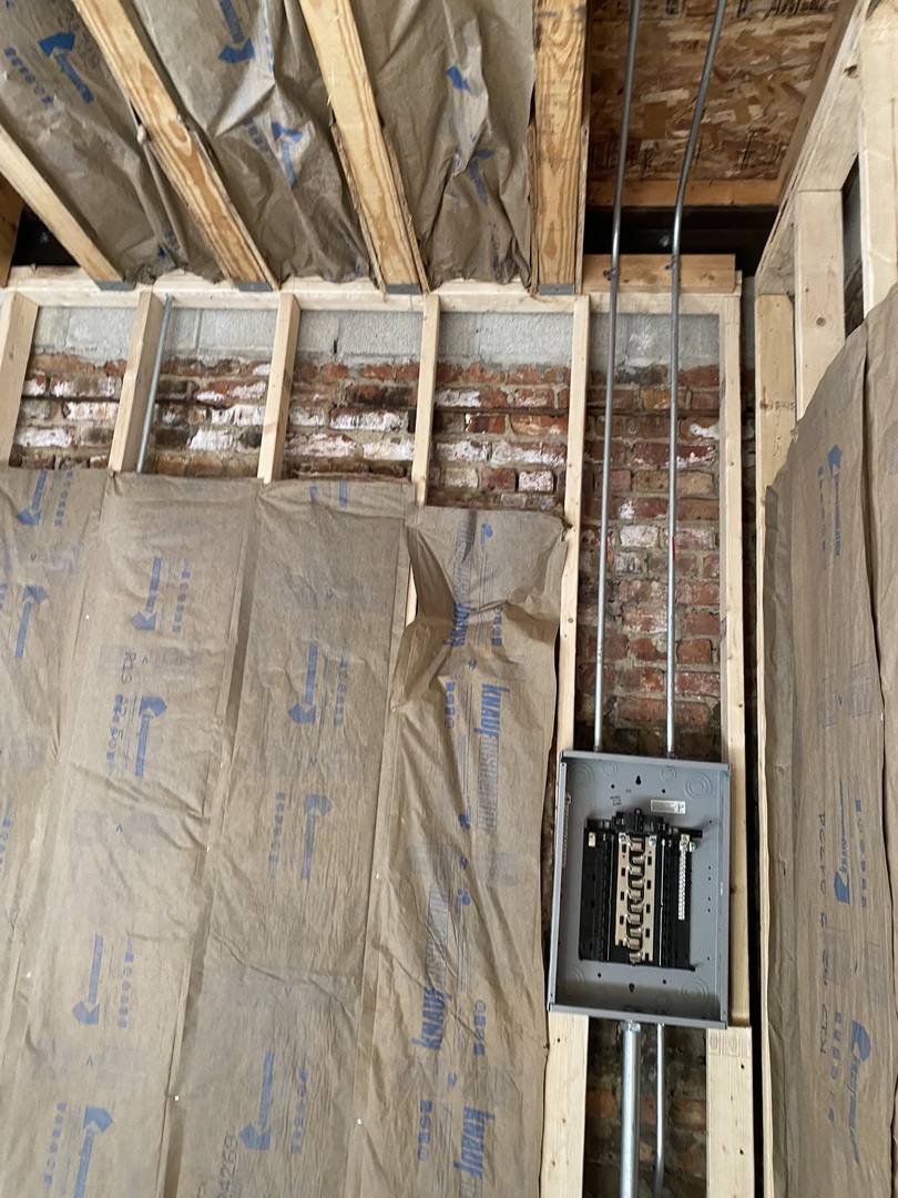 6817 South Champlain Avenue Chicago IL 60637