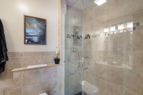 425 South Oak Park Avenue Oak Park IL 60302