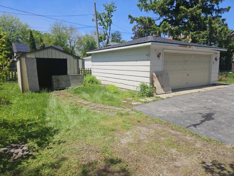 246 East North Avenue Elmhurst IL 60126