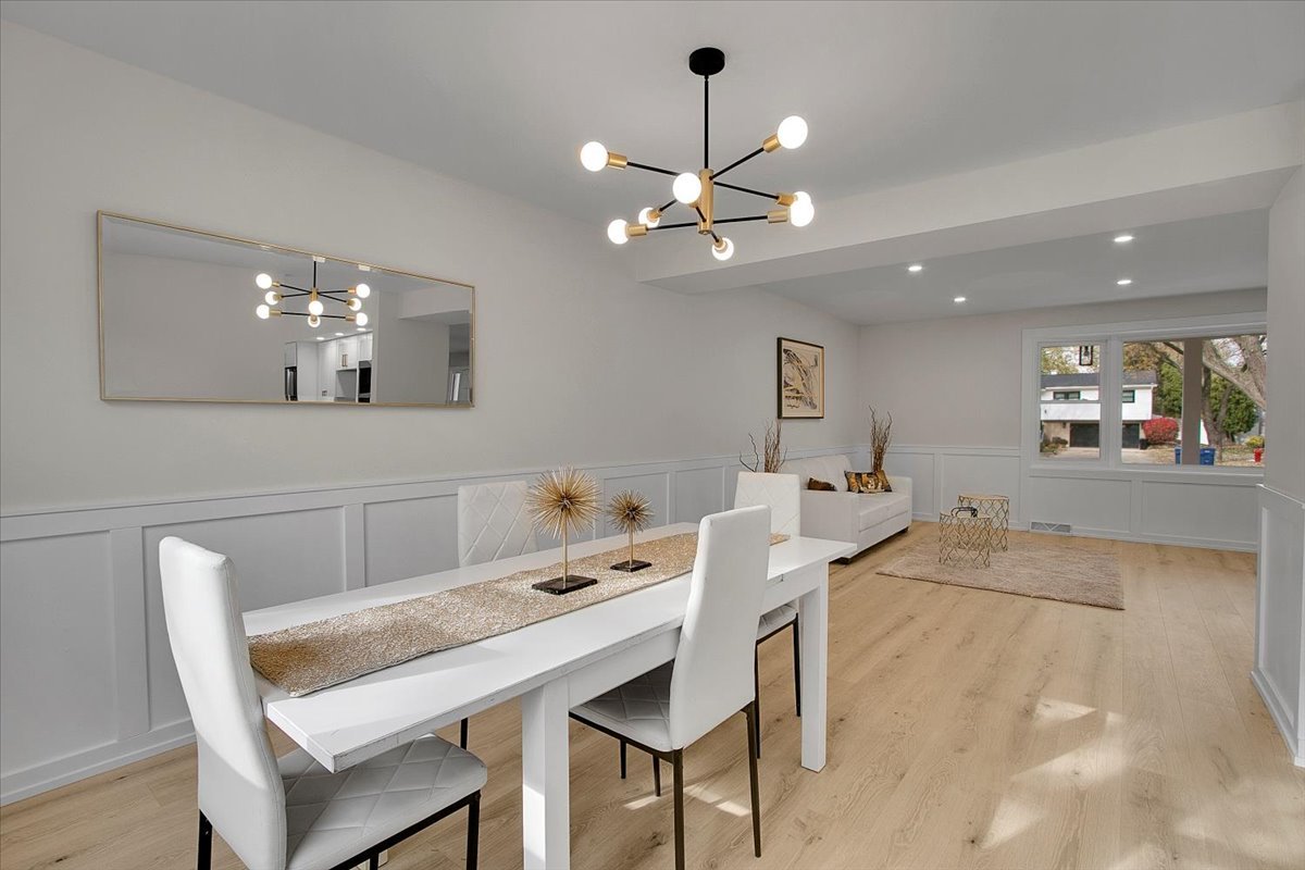 1109 71ST Street Darien IL 60561