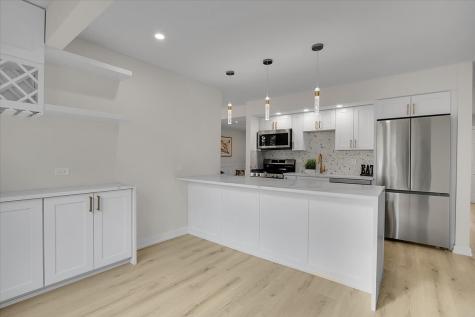 1109 71ST Street Darien IL 60561