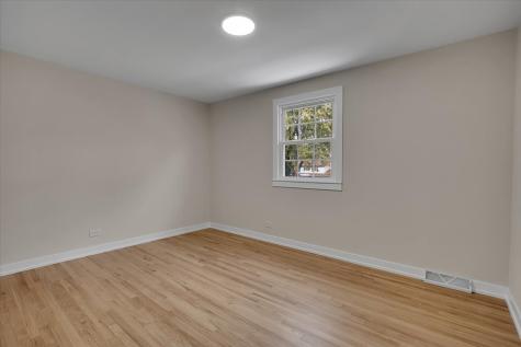 1109 71ST Street Darien IL 60561
