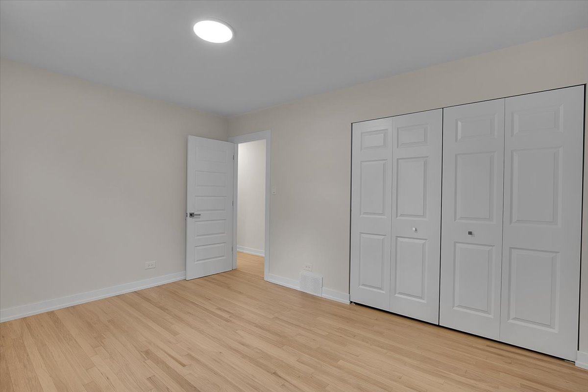 1109 71ST Street Darien IL 60561