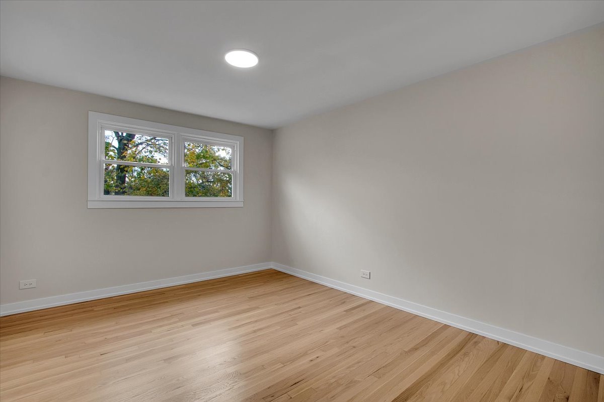 1109 71ST Street Darien IL 60561