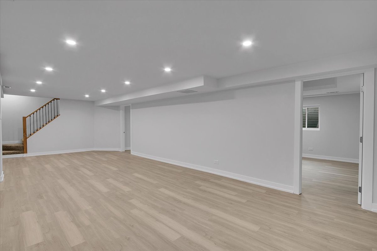 1109 71ST Street Darien IL 60561