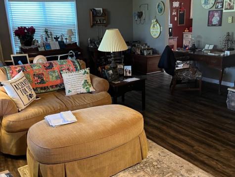 17376 Garrett Road Johnston City IL 62951