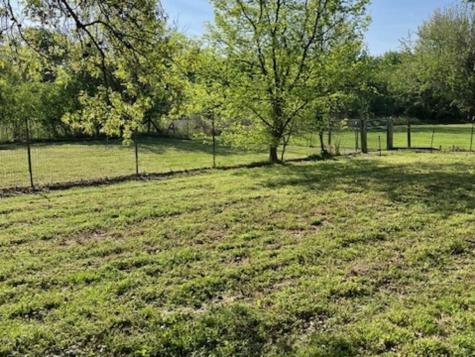 17376 Garrett Road Johnston City IL 62951