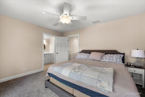 39691 Orchard Bluff Lane Wadsworth IL 60083