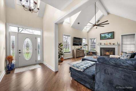 39691 Orchard Bluff Lane Wadsworth IL 60083
