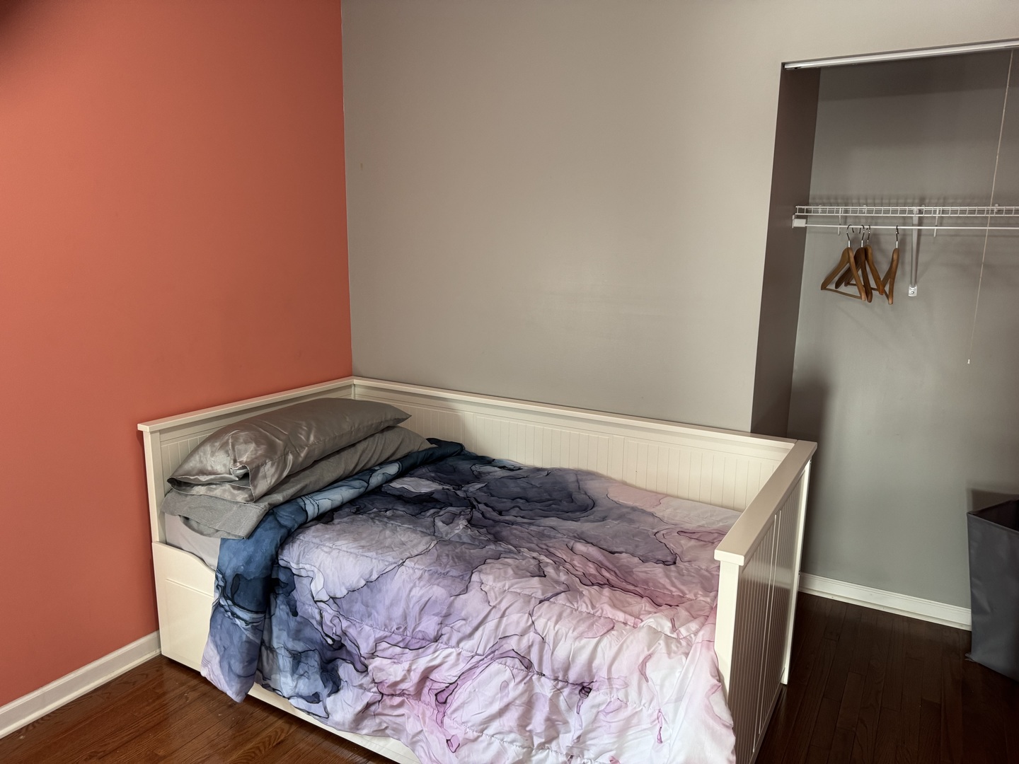 3908 North Bernard Street Chicago IL 60618