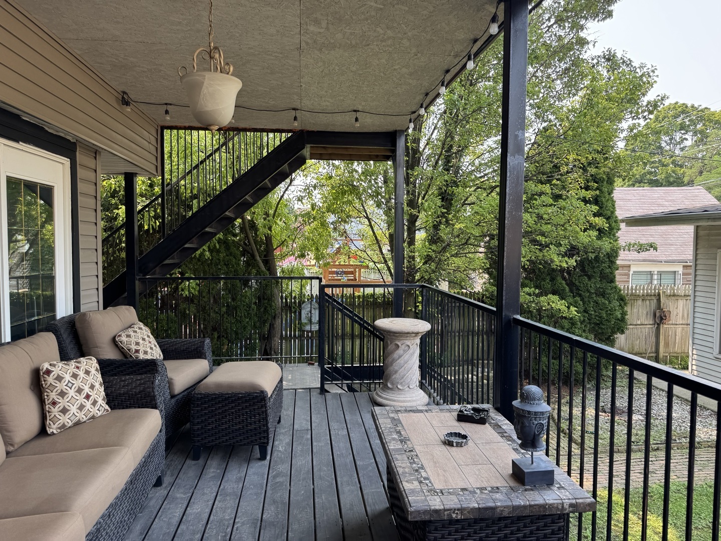 3908 North Bernard Street Chicago IL 60618