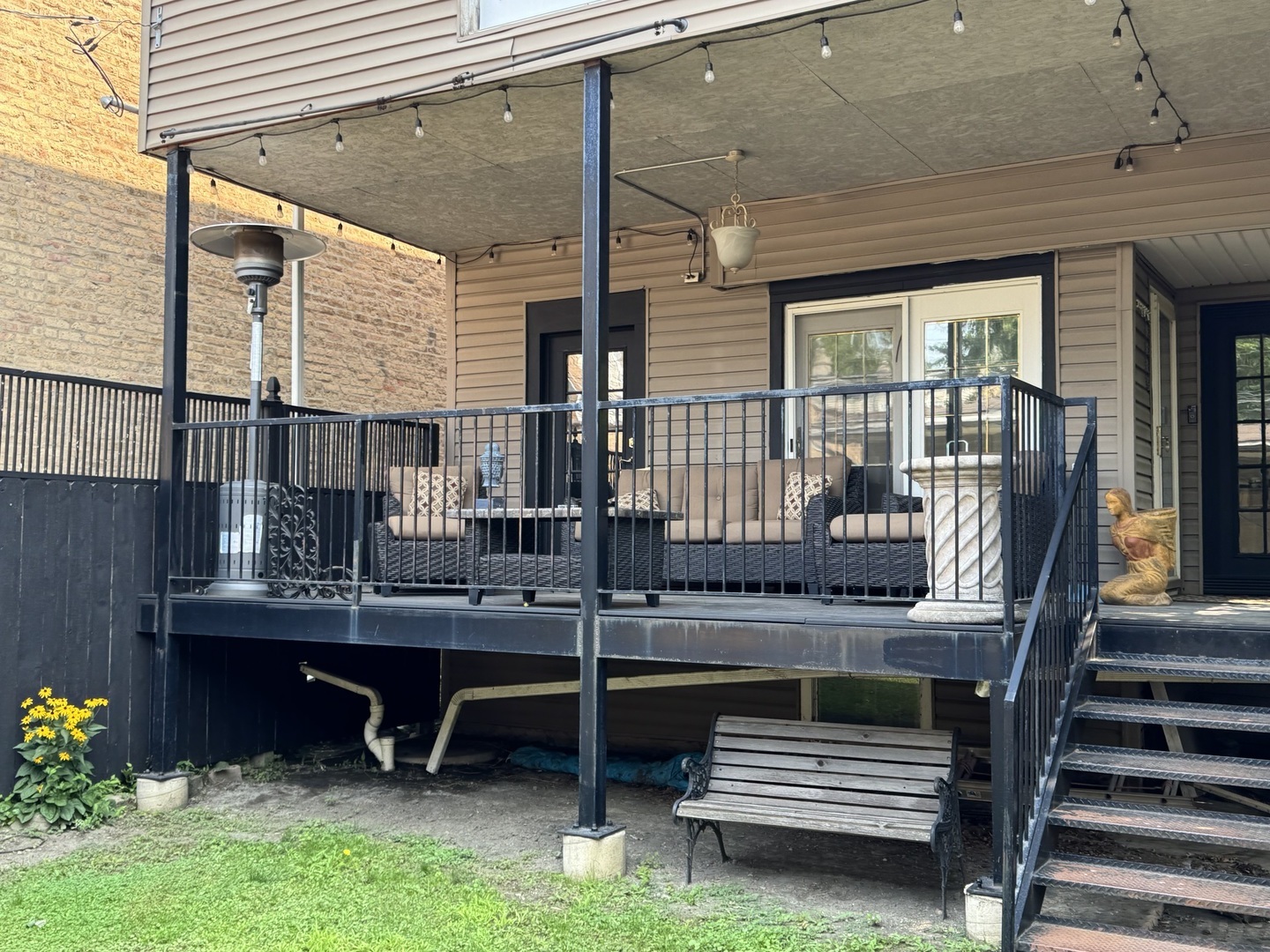 3908 North Bernard Street Chicago IL 60618