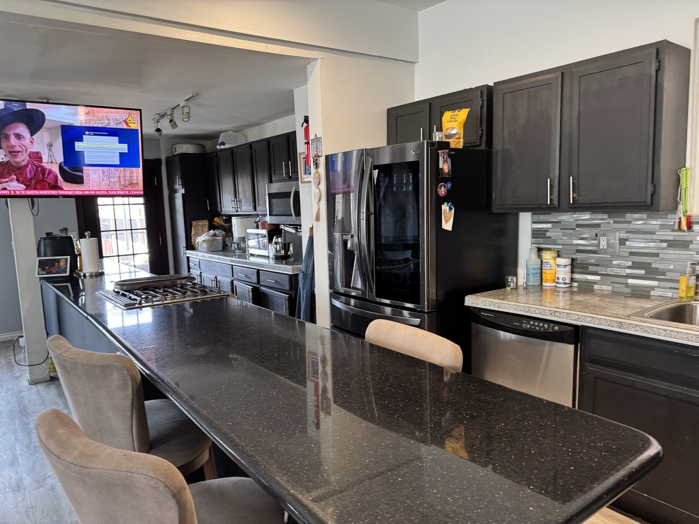 3908 North Bernard Street Chicago IL 60618