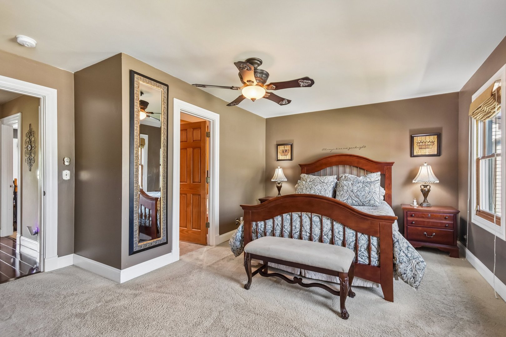 588 Kingston Court Roselle IL 60172