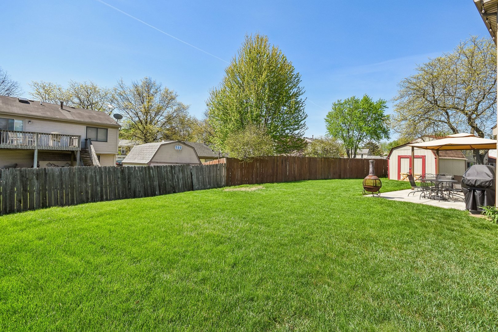 588 Kingston Court Roselle IL 60172
