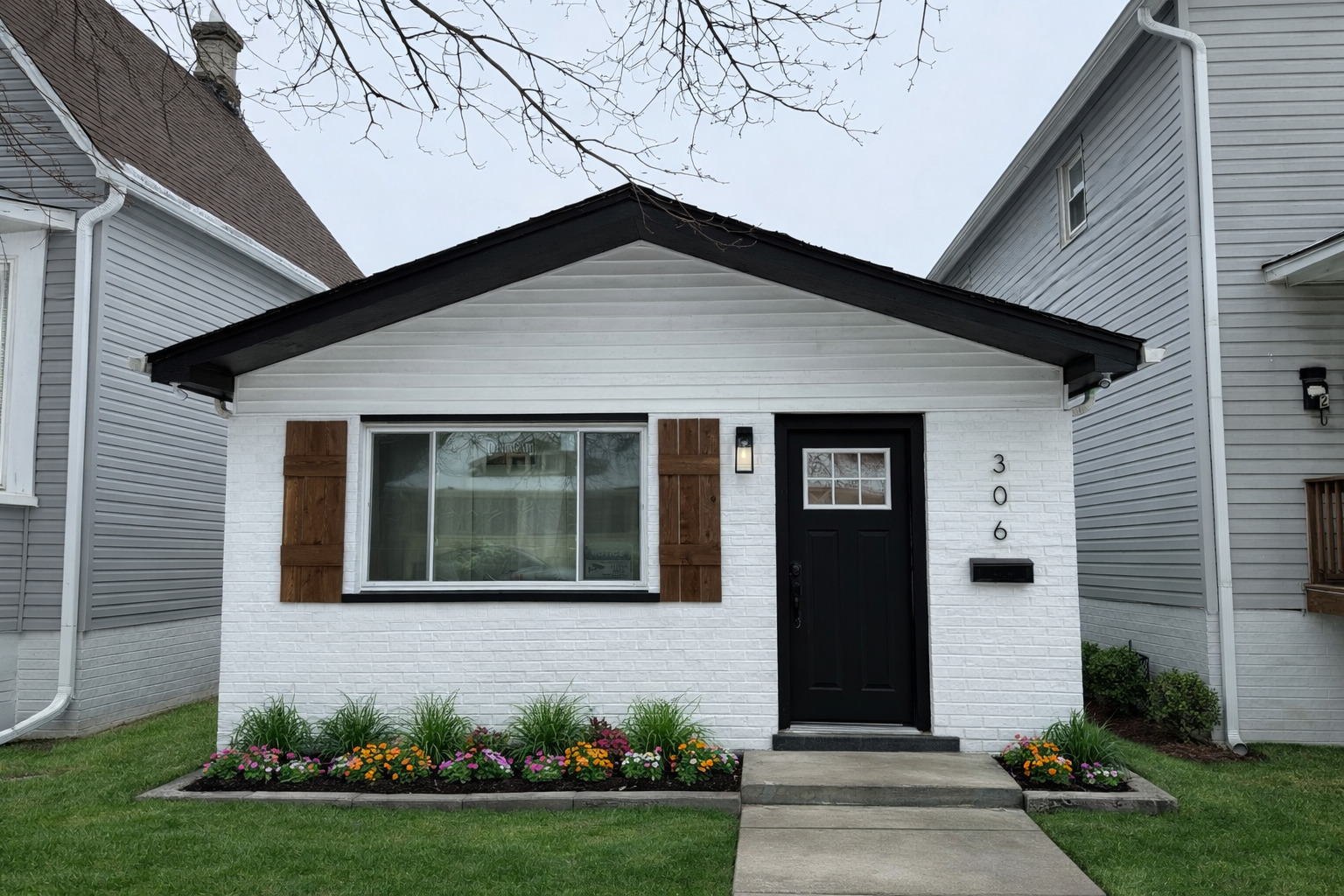 304 West 111th Street Chicago IL 60628