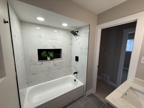 304 West 111th Street Chicago IL 60628