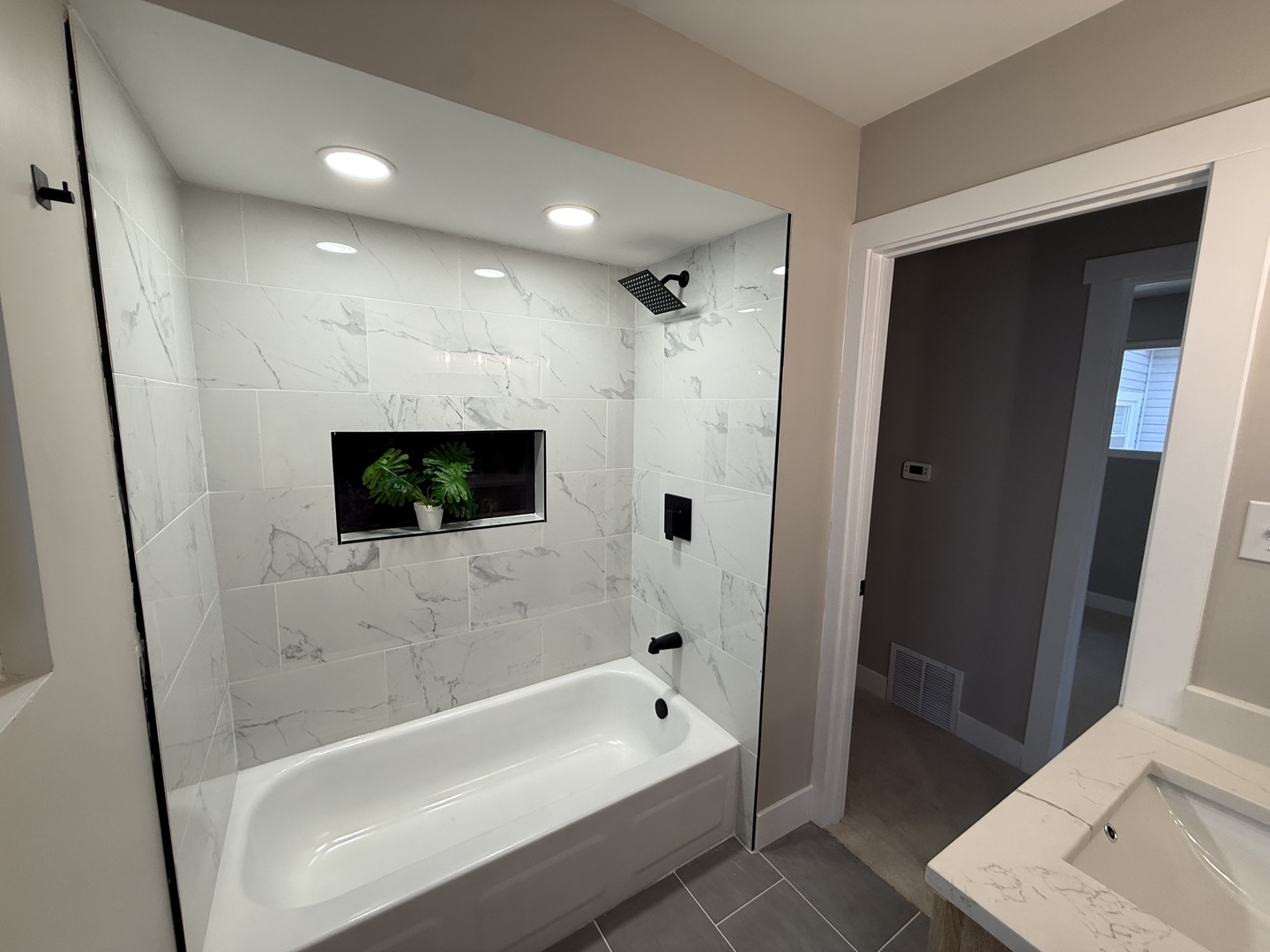 304 West 111th Street Chicago IL 60628