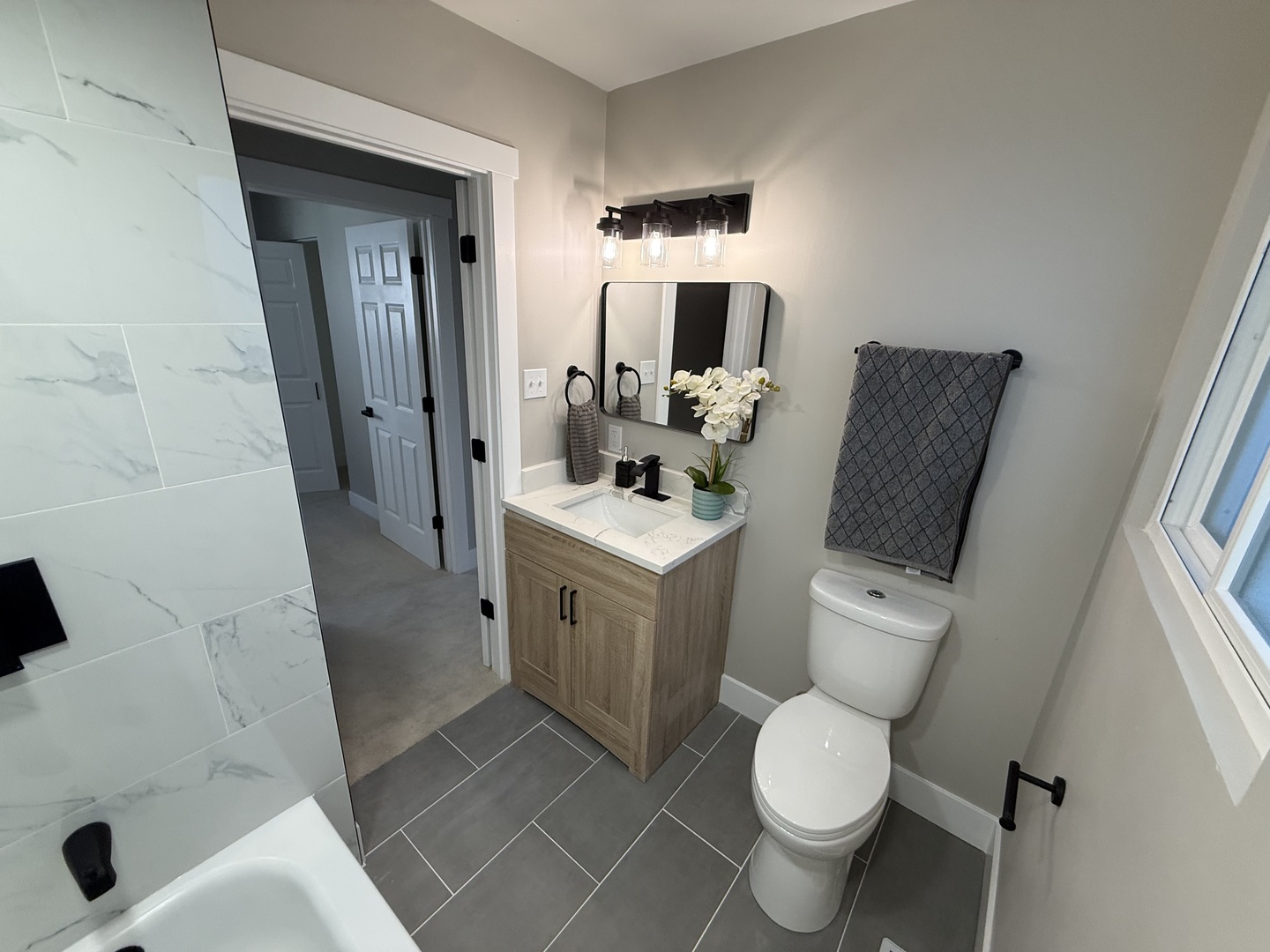 304 West 111th Street Chicago IL 60628