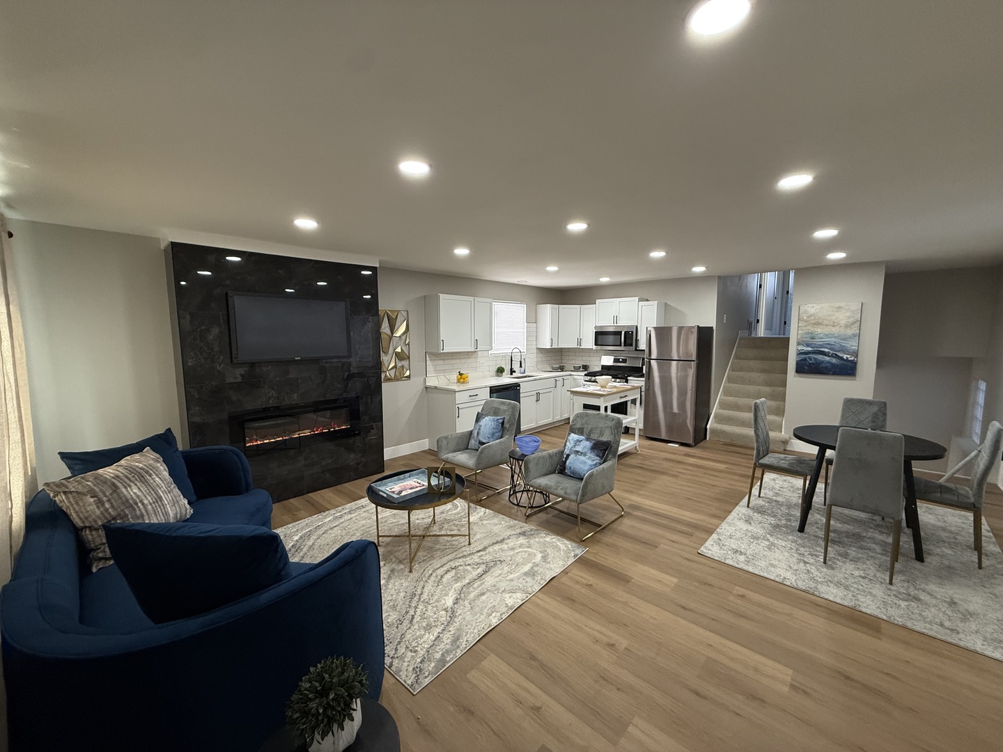 304 West 111th Street Chicago IL 60628