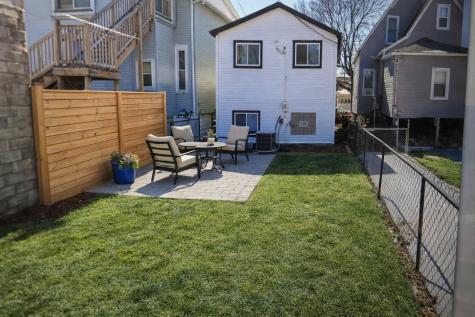 304 West 111th Street Chicago IL 60628