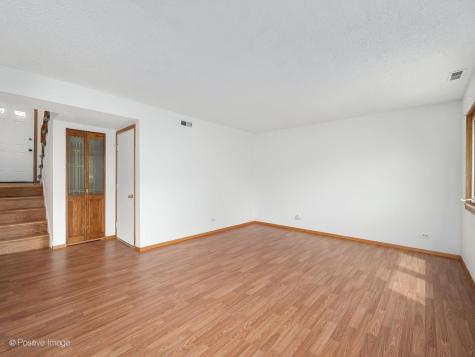 1475 Merrimac Lane Hanover Park IL 60133