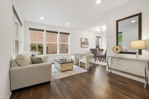 2520 Oak Avenue Northbrook IL 60062