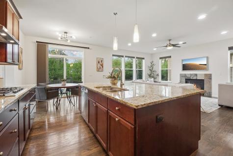 2520 Oak Avenue Northbrook IL 60062
