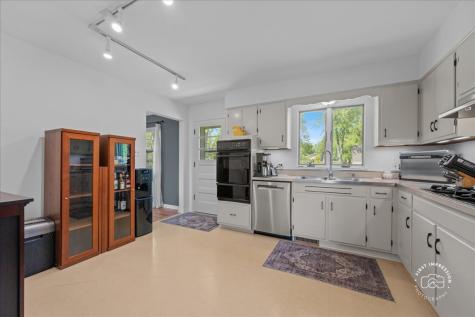 34W246 Giese Road Batavia IL 60510