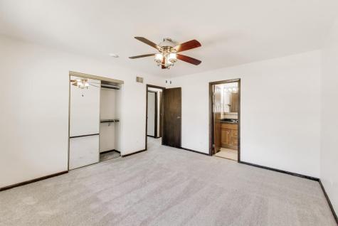 847 College Avenue Matteson IL 60443