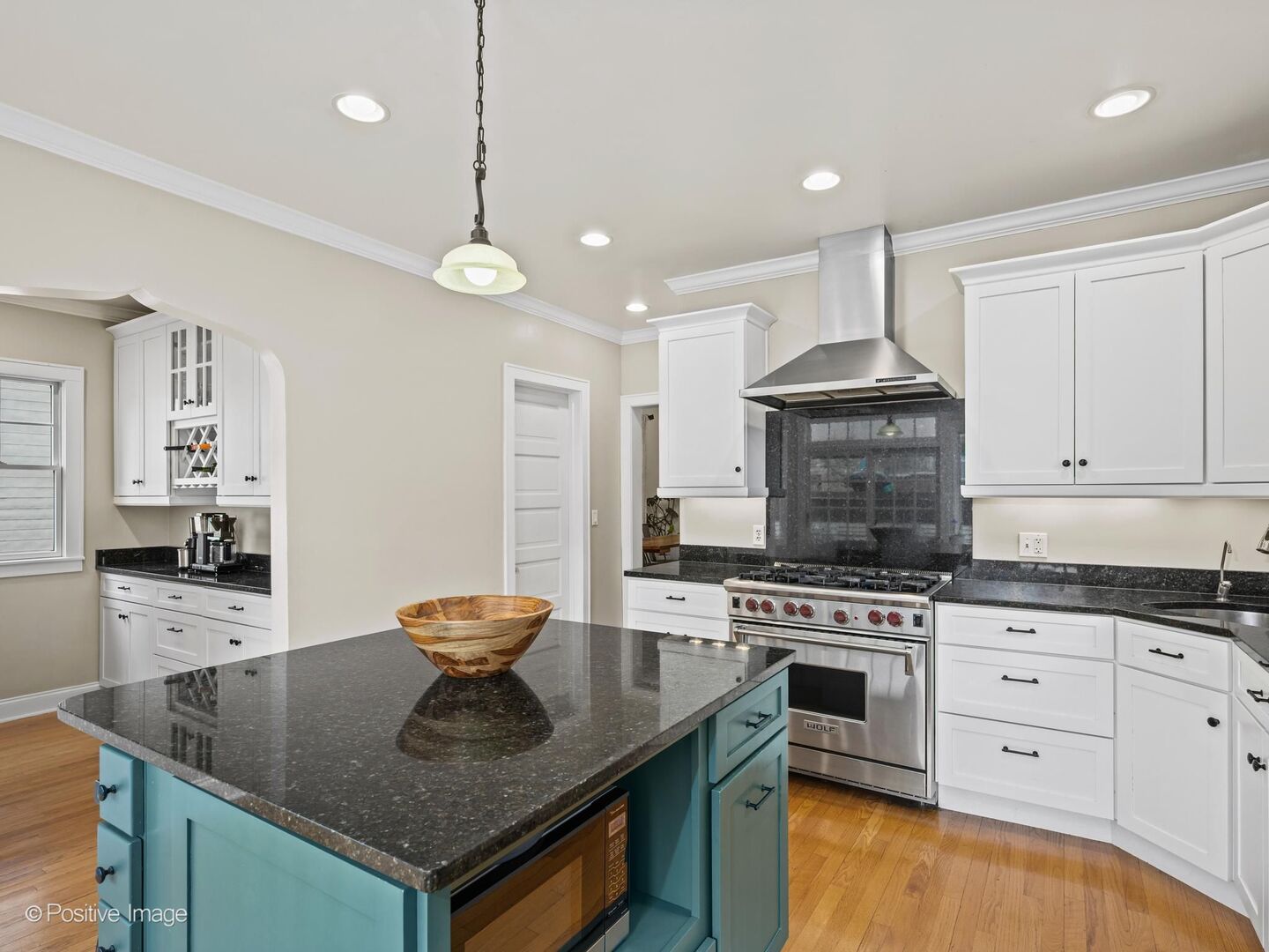 2124 West Eastwood Avenue Chicago IL 60625