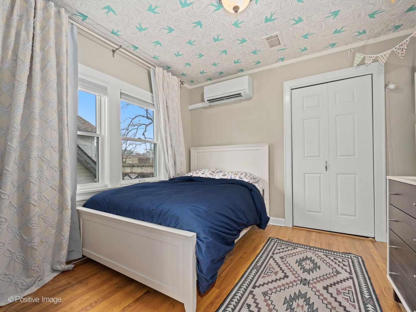 2124 West Eastwood Avenue Chicago IL 60625