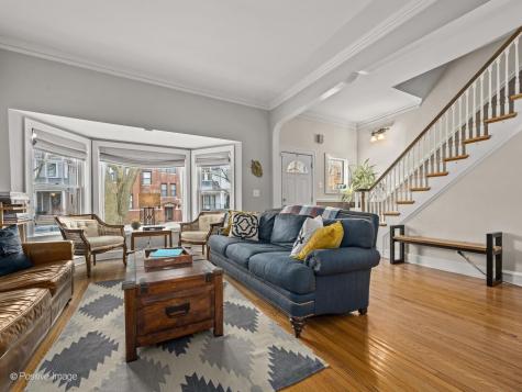 2124 West Eastwood Avenue Chicago IL 60625