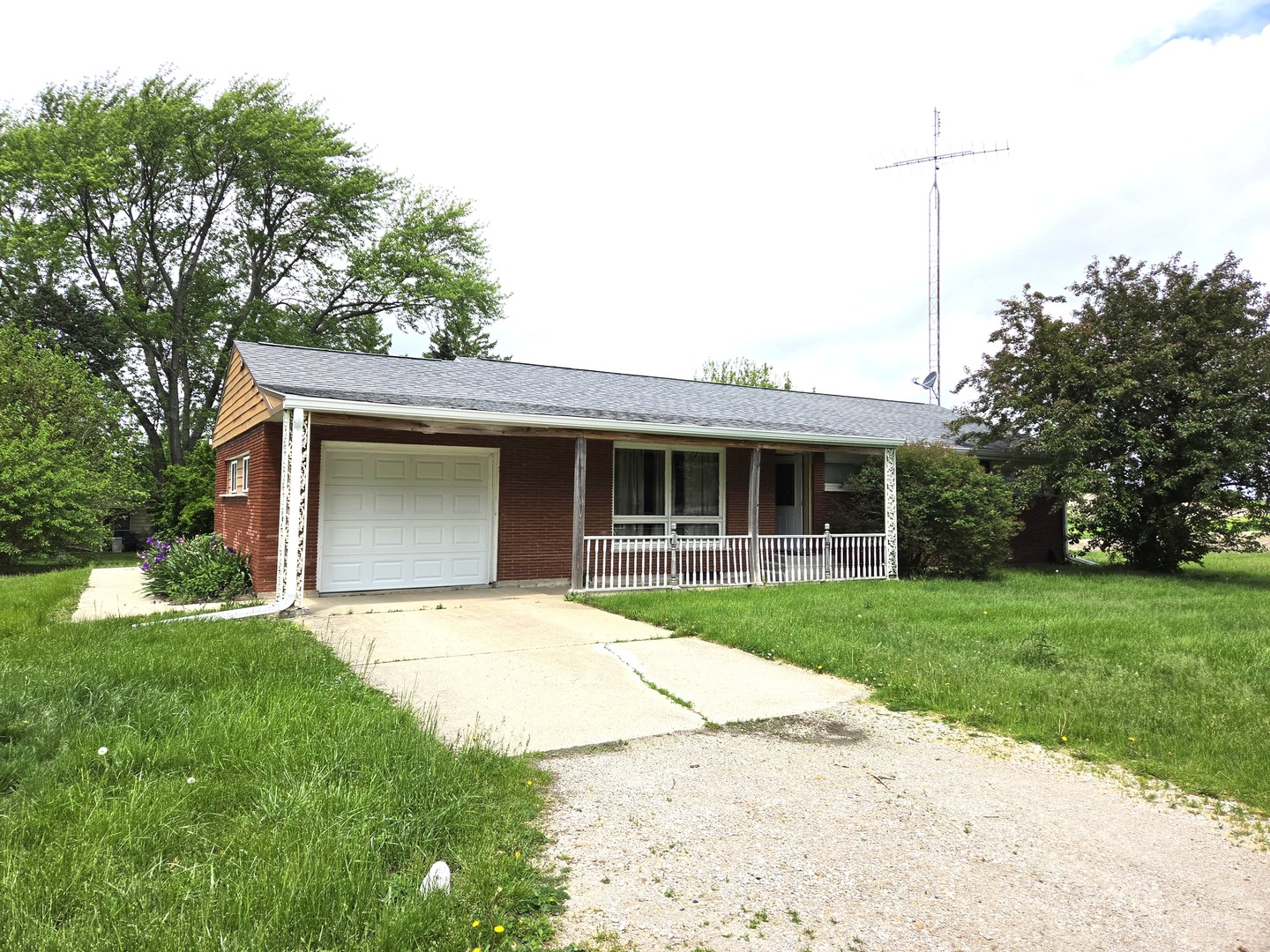 2335 North 30th Road Marseilles IL 61341