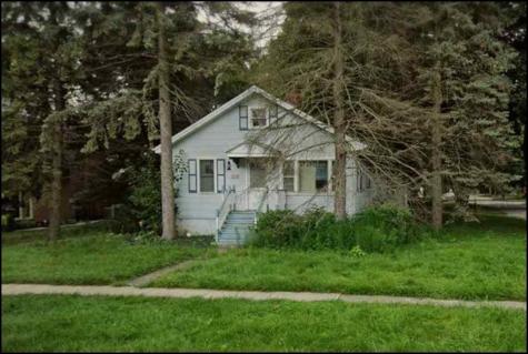 216 North Douglas Avenue Arlington Heights IL 60004