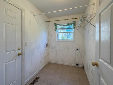 702 Balsam Drive St. Joseph IL 61873