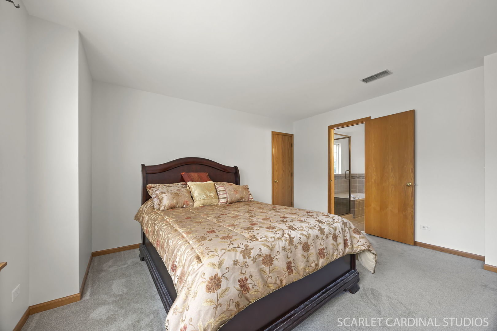 2235 Cheshire Drive Aurora IL 60502