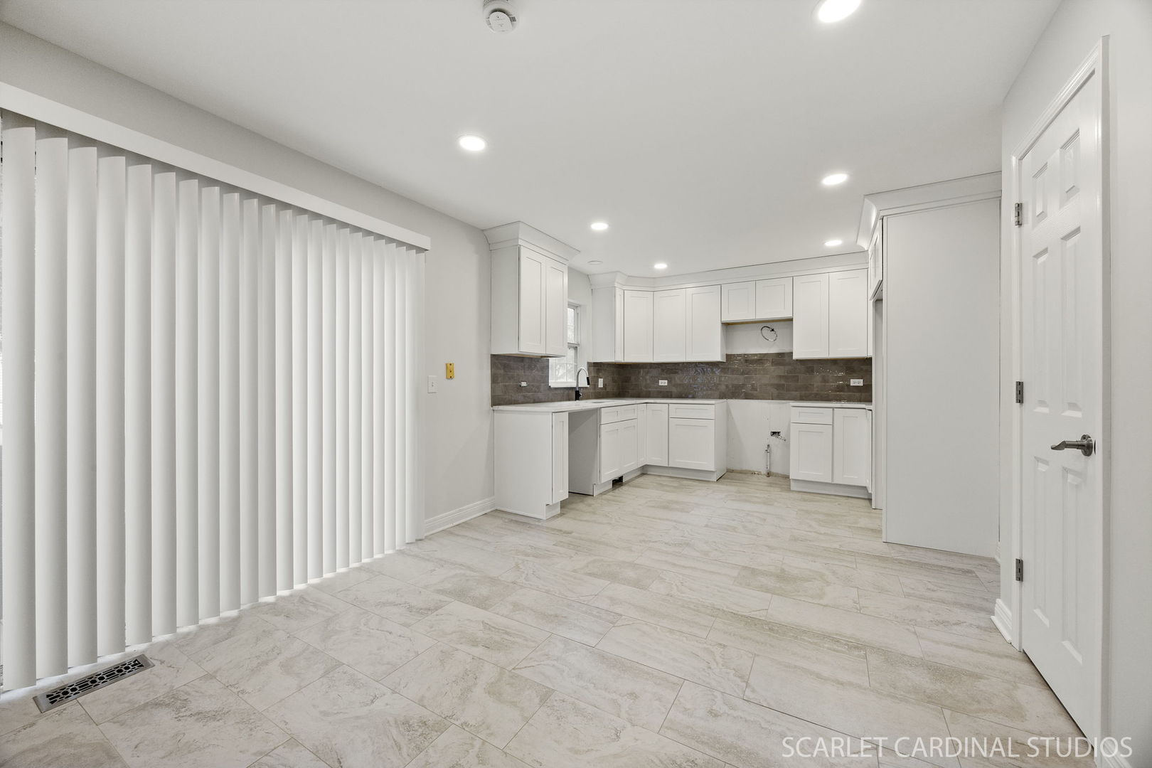 2235 Cheshire Drive Aurora IL 60502