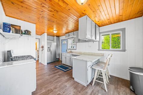 835 Lake Holiday Drive Lake Holiday IL 60548