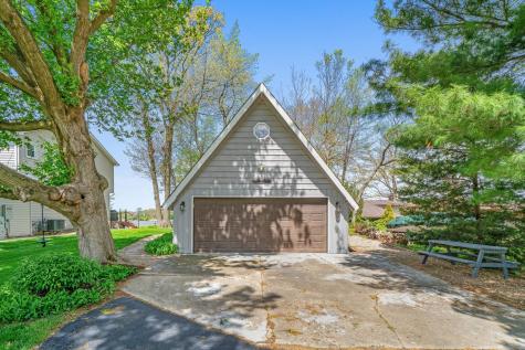 835 Lake Holiday Drive Lake Holiday IL 60548
