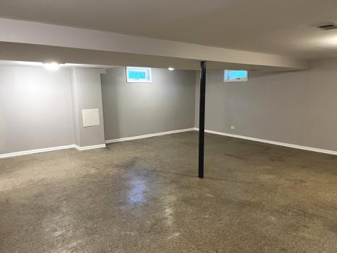 2724 Lake Park Drive Lynwood IL 60411