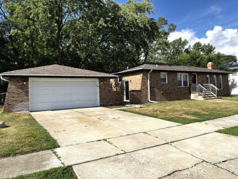 2724 Lake Park Drive Lynwood IL 60411