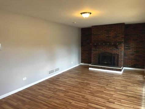 2724 Lake Park Drive Lynwood IL 60411