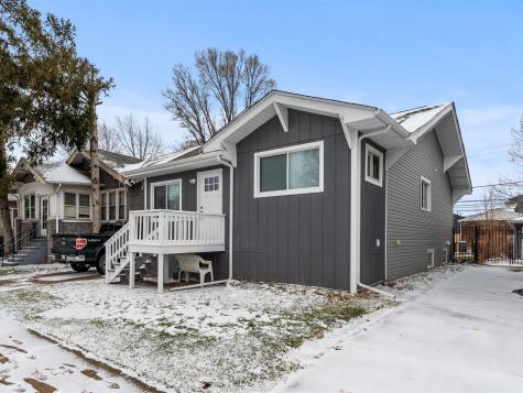 319 156TH Place Calumet City IL 60409