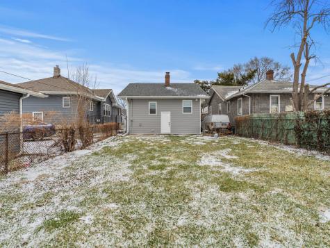 319 156TH Place Calumet City IL 60409